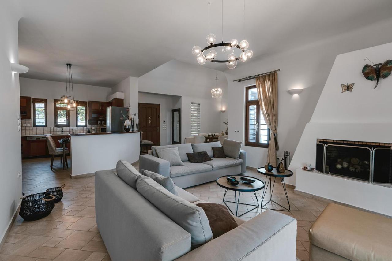 Echo Villa Фіра Екстер'єр фото