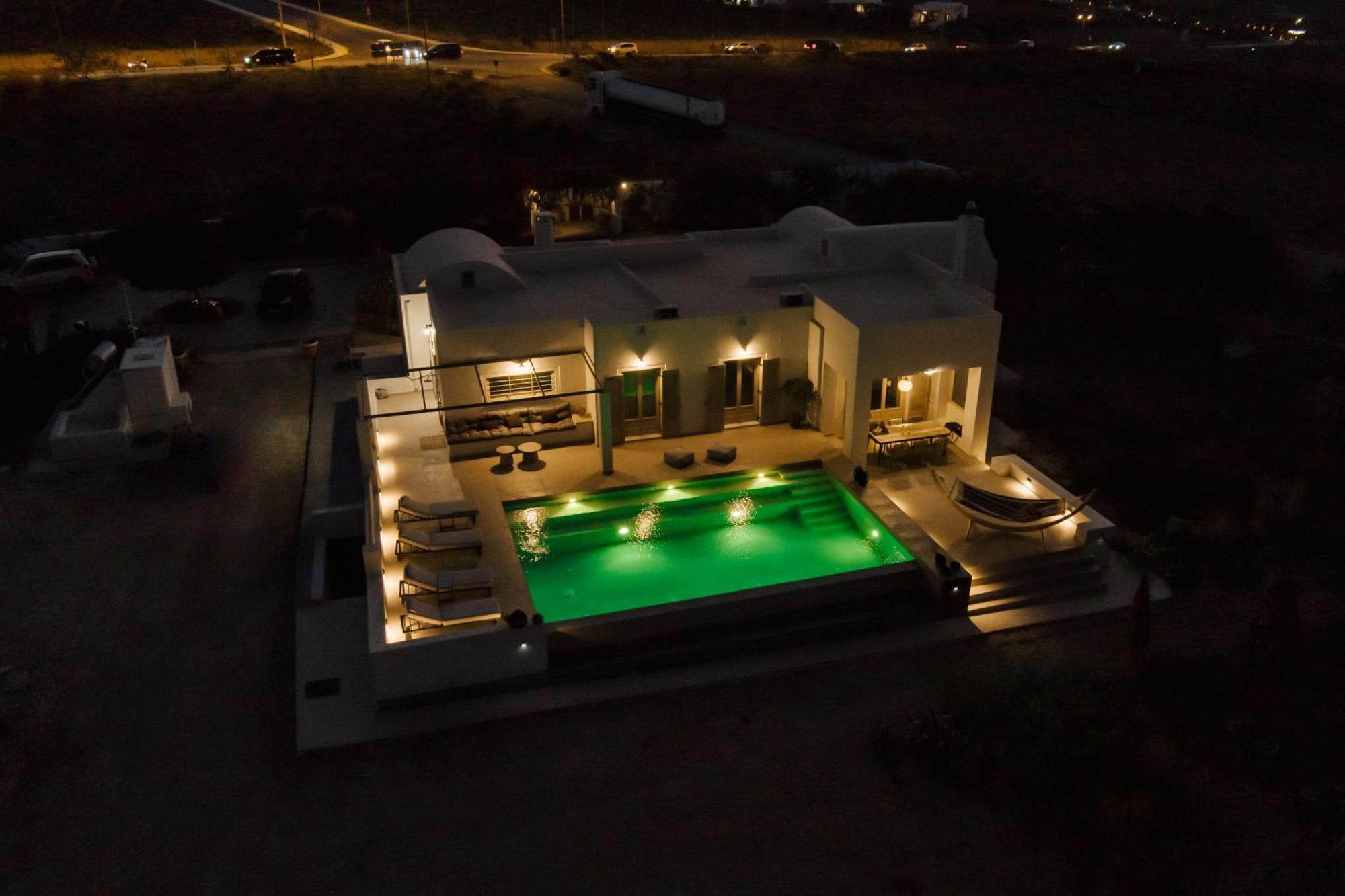 Echo Villa Фіра Екстер'єр фото